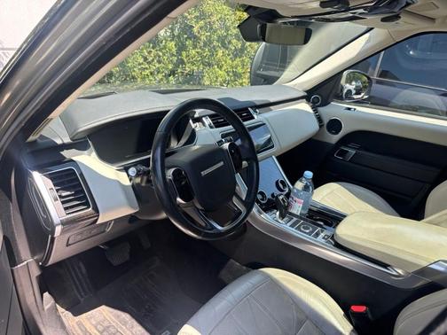 Silicon Silver 2020 Land Rover Range Rover Sport 3.0L Supercharged HSE