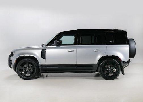 2024 Land Rover Defender P400 X-Dynamic SE