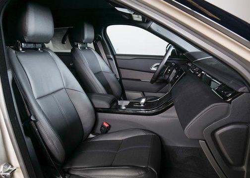 2026 Land Rover Range Rover Velar P250 Dynamic SE