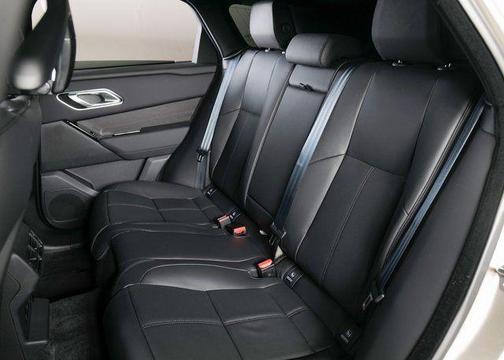 2026 Land Rover Range Rover Velar P250 Dynamic SE