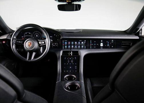 2022 Porsche Taycan Base