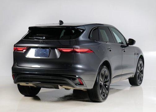 2025 Jaguar F-PACE P250 R-Dynamic S