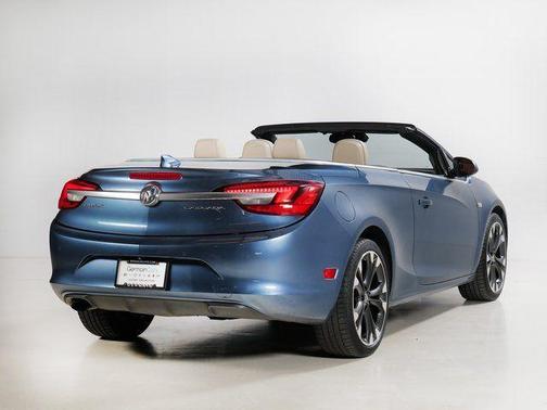 Sky 2017 Buick Cascada Premium