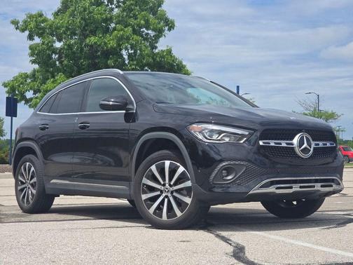 Midnight Black 2023 Mercedes-Benz GLA 250 Base 4MATIC
