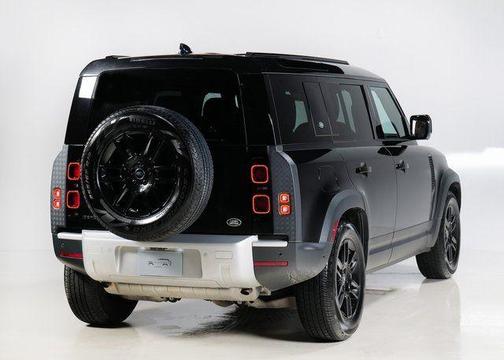 2023 Land Rover Defender 110 S