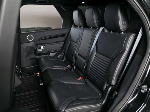 Santorini Black 2025 Land Rover Discovery P300 S