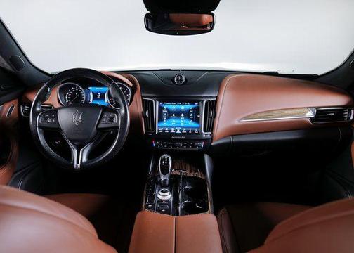2017 Maserati Levante Base