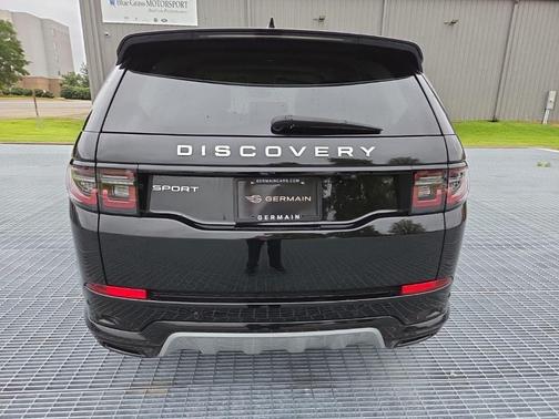 Santorini Black 2025 Land Rover Discovery Sport S
