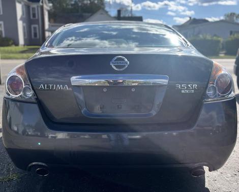 2011 Nissan Altima 3.5 SR