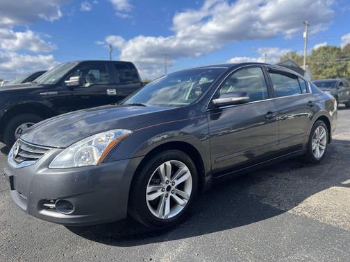 2011 Nissan Altima 3.5 SR