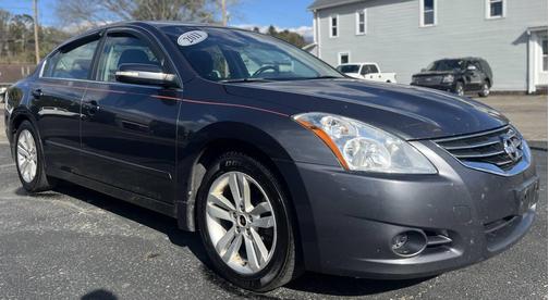2011 Nissan Altima 3.5 SR