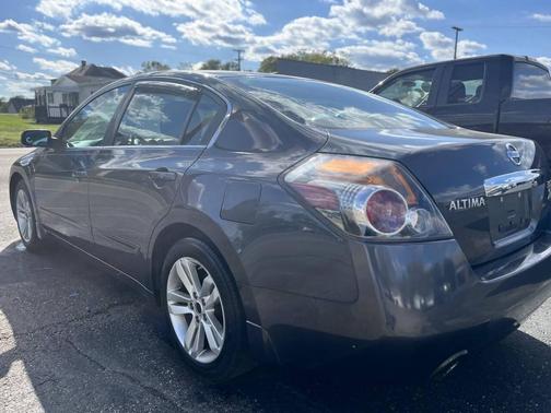 2011 Nissan Altima 3.5 SR