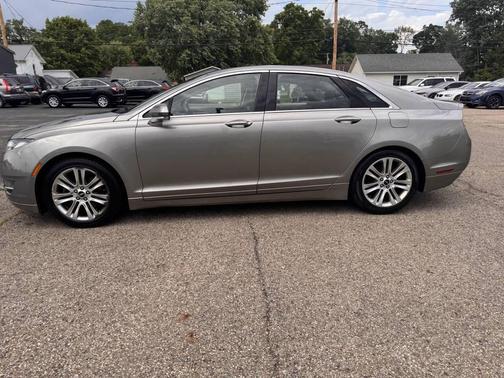 Gray 2016 Lincoln MKZ Base