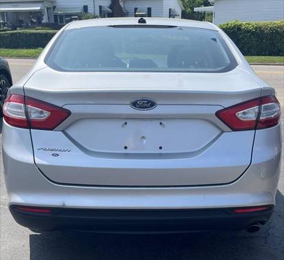 2013 Ford Fusion SE