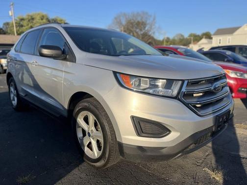 2015 Ford Edge SE