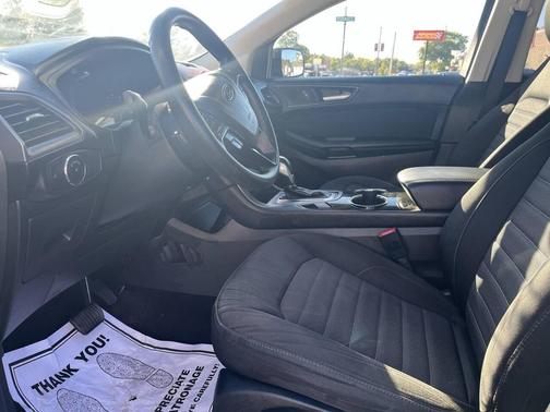 2015 Ford Edge SE