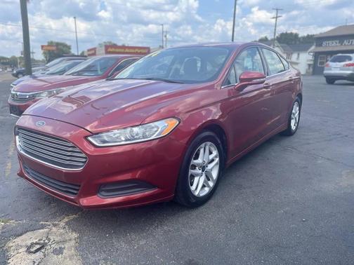 2014 Ford Fusion SE