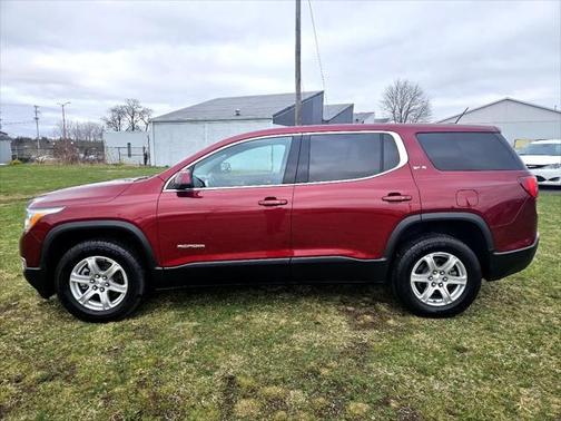 2017 GMC Acadia SLE-1