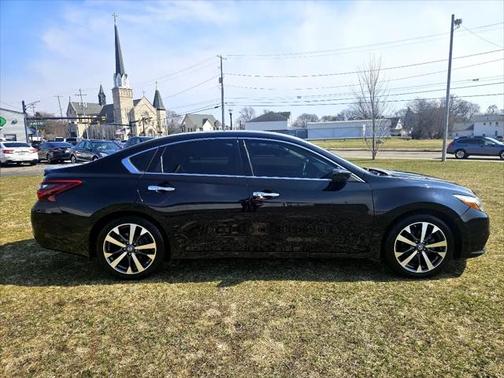 2017 Nissan Altima 2.5 SR