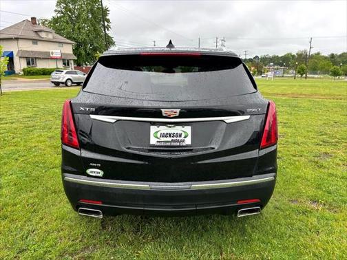 2023 Cadillac XT5 Luxury