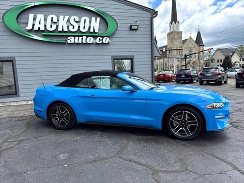 2022 Ford Mustang EcoBoost
