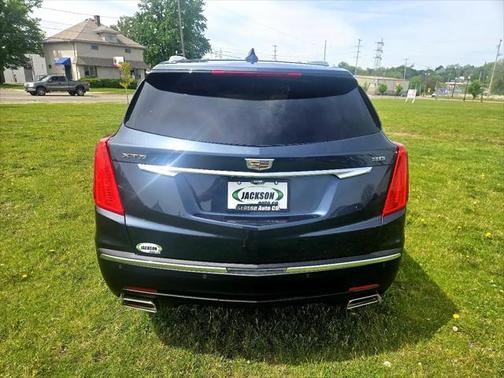 2019 Cadillac XT5 Premium Luxury