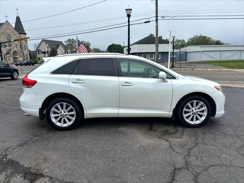2010 Toyota Venza Base