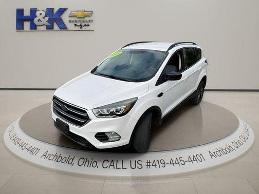 White 2017 Ford Escape SE