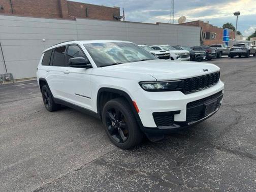 2022 Jeep Grand Cherokee L Laredo