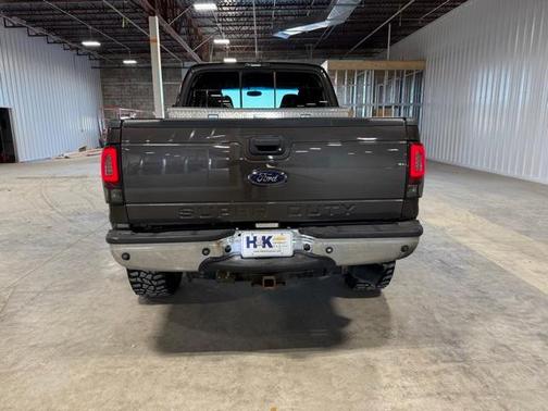 2005 Ford F-250 Lariat