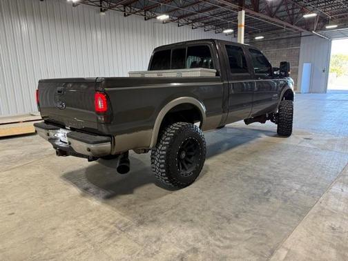 2005 Ford F-250 Lariat