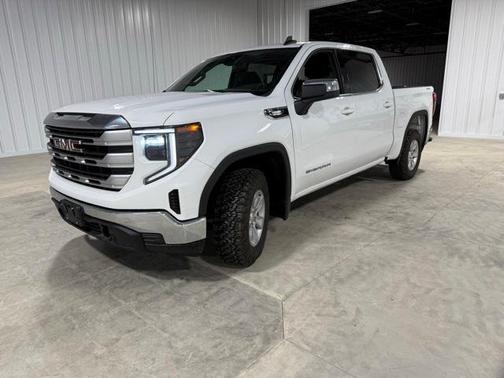 2024 GMC Sierra 1500 SLE
