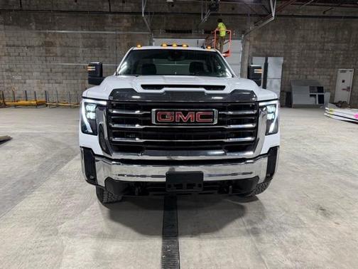 2024 GMC Sierra 2500 SLE