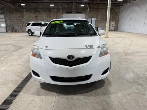 2010 Toyota Yaris Base