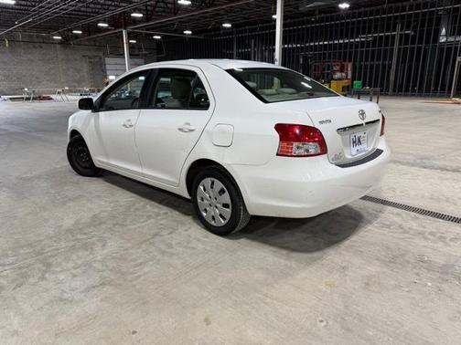 2010 Toyota Yaris Base