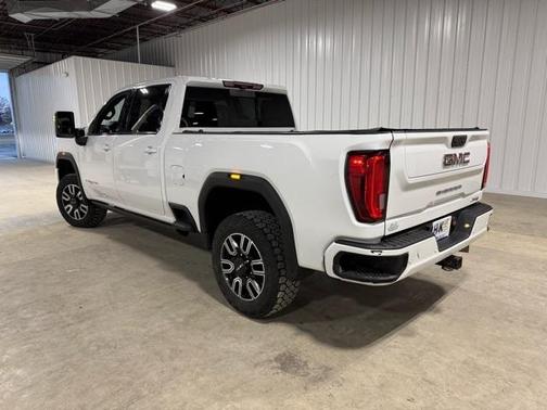 2022 GMC Sierra 2500 AT4