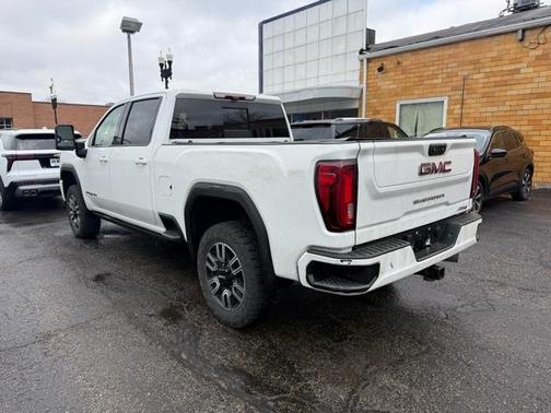 2022 GMC Sierra 2500 AT4
