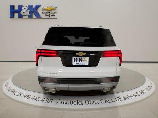 2026 Chevrolet Traverse LT