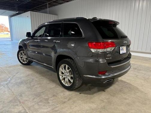 2016 Jeep Grand Cherokee Summit