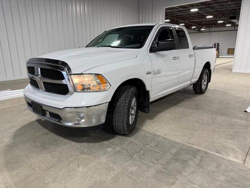2017 RAM 1500 SLT