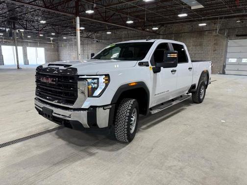 2024 GMC Sierra 2500 Pro
