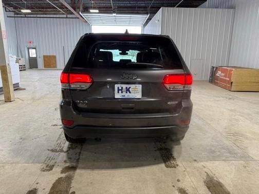 2020 Jeep Grand Cherokee Laredo