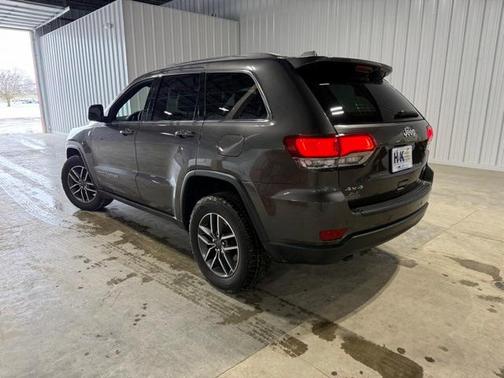 2020 Jeep Grand Cherokee Laredo