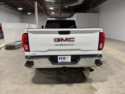 2024 GMC Sierra 2500 Pro