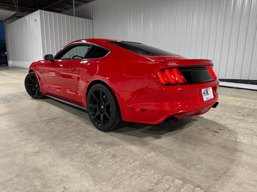 2017 Ford Mustang GT