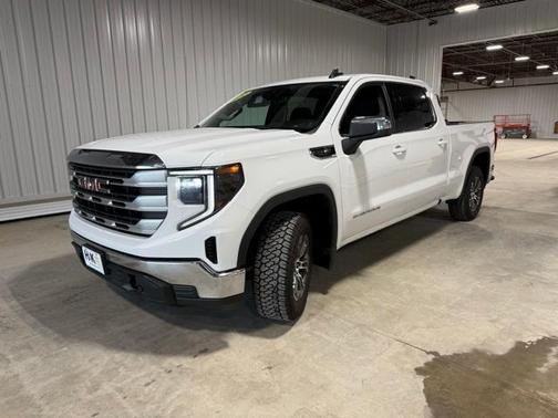 2022 GMC Sierra 1500 SLE