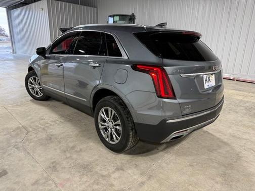 2022 Cadillac XT5 Premium Luxury