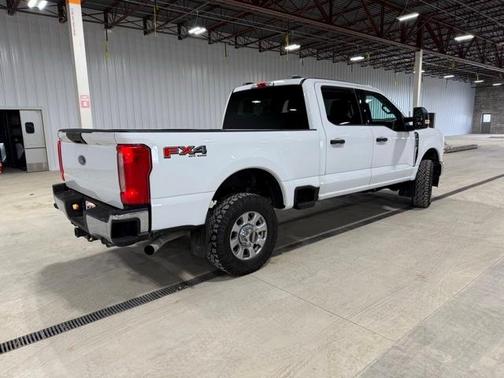 2023 Ford F-250 XLT