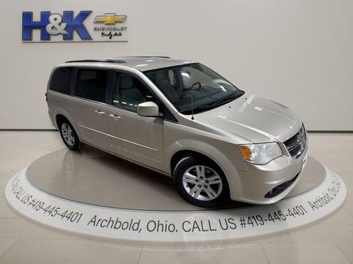 Cashmere Pearlcoat 2013 Dodge Grand Caravan Crew