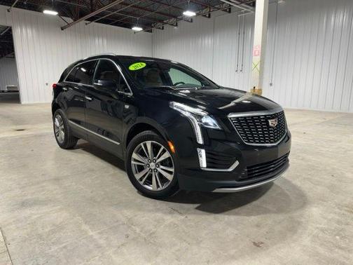 Stellar Black Metallic 2024 Cadillac XT5 Premium Luxury